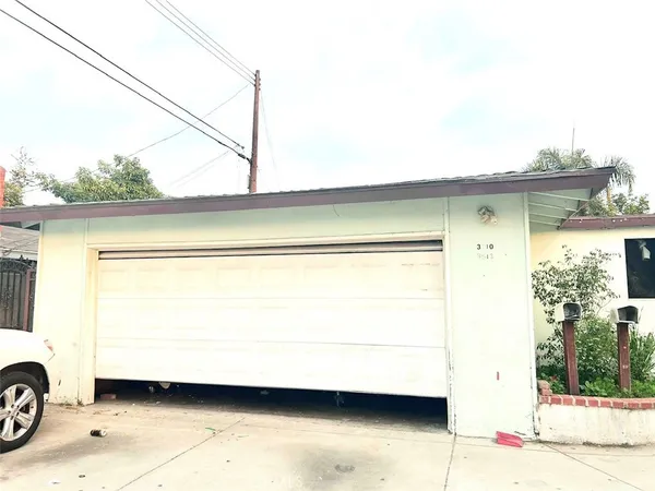$899,000 | 3510-3512 West Pine Street, Santa Ana, CA 92704