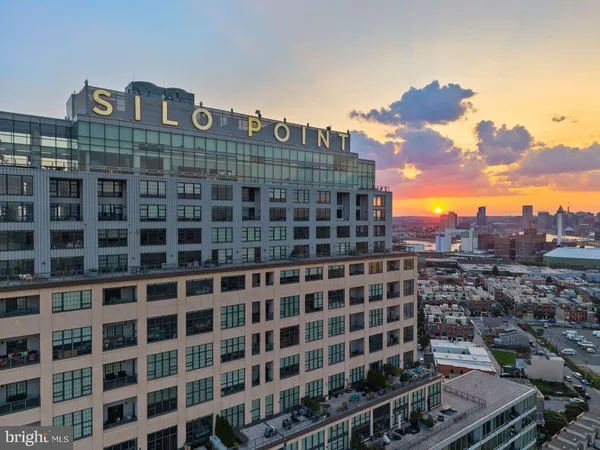 $1,095,000 | 1200 Steuart Street, Unit 1811, Baltimore, MD 21230