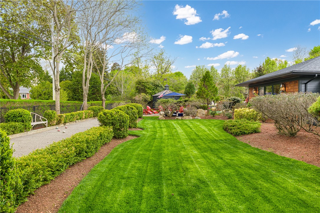 77 Janice Road Warwick, RI 02886 - Photo 6 of 50