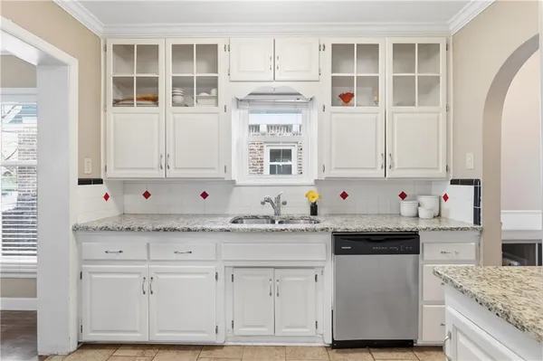 $499,900 | 1295 West 72 Terrace, Kansas City, MO 64114