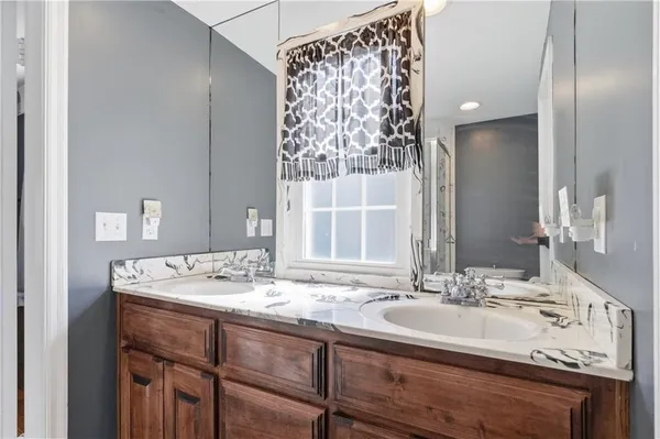 $499,900 | 1295 West 72 Terrace, Kansas City, MO 64114