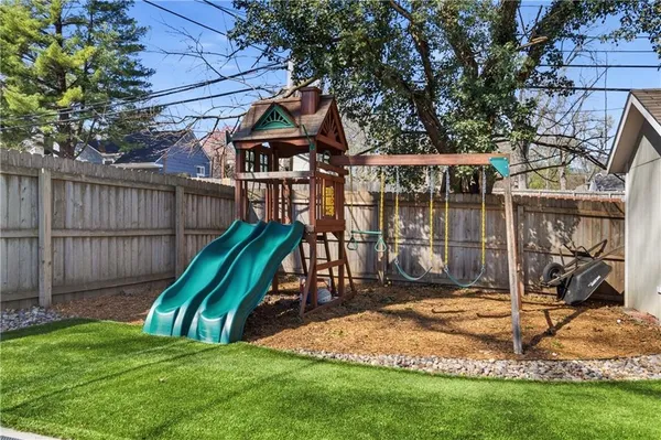 $499,900 | 1295 West 72 Terrace, Kansas City, MO 64114