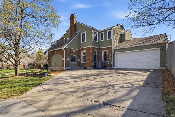 $499,900 | 1295 West 72 Terrace, Kansas City, MO 64114