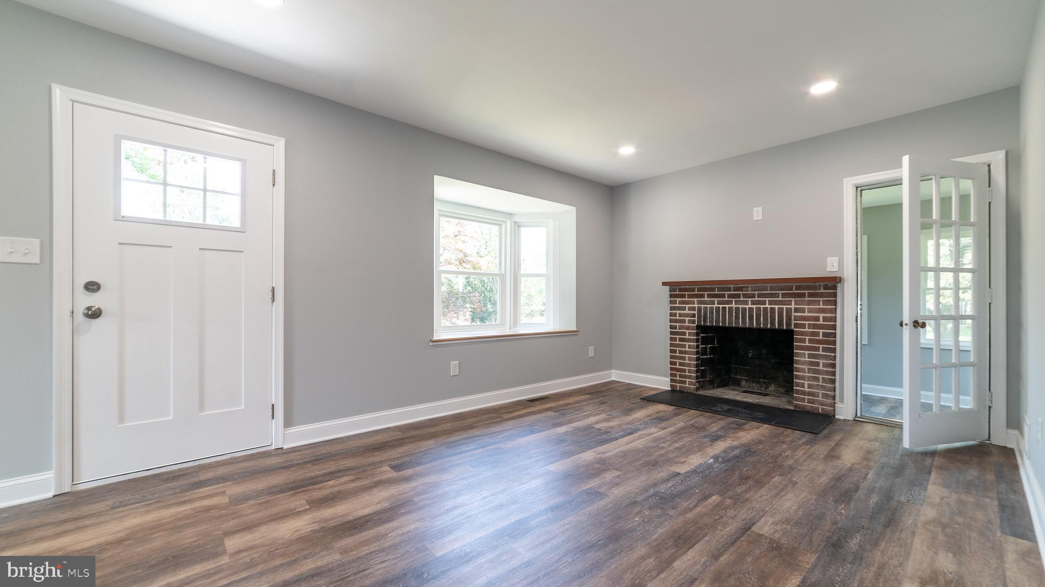 2403 North Rolling Road Baltimore, MD 21244 - Photo 14 of 31