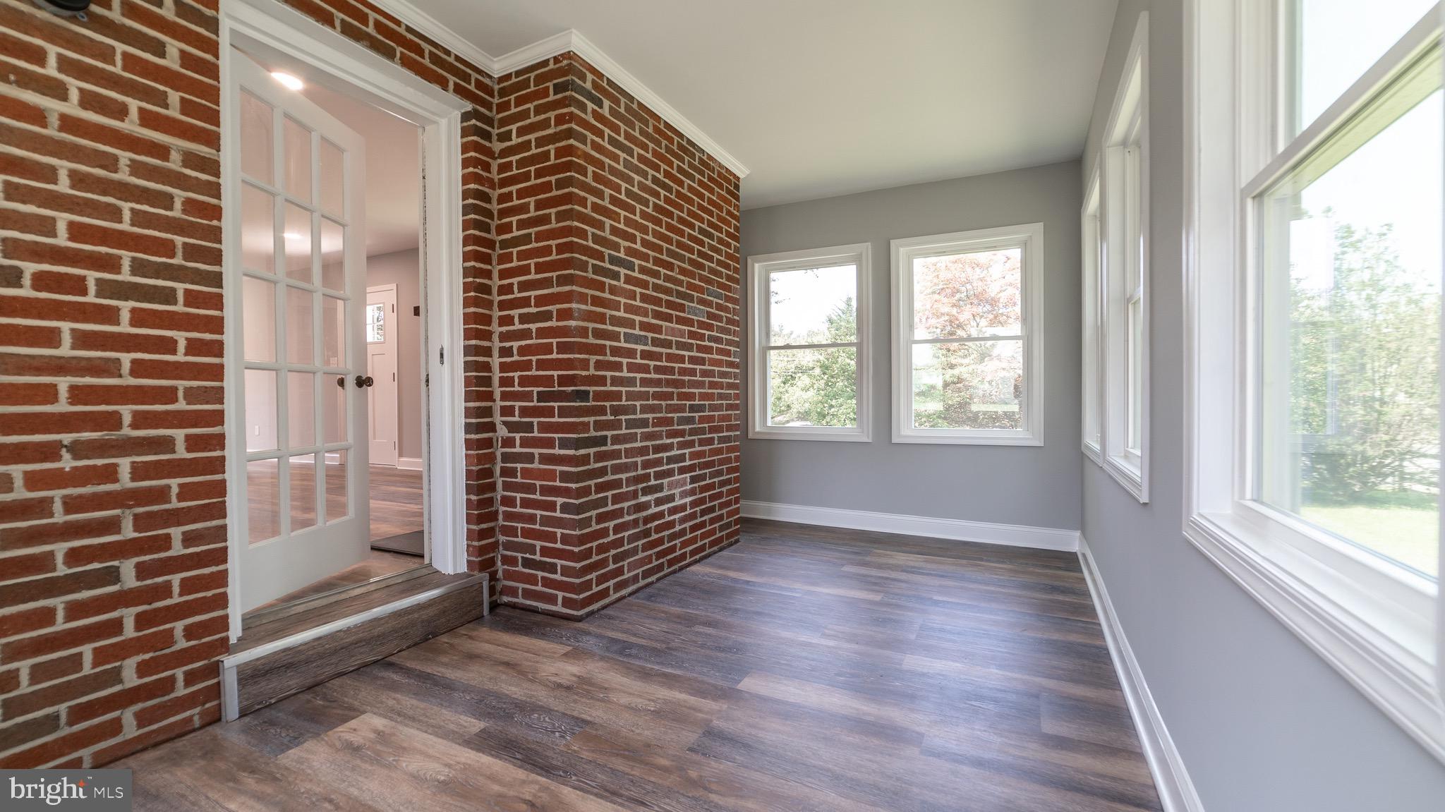 2403 North Rolling Road Baltimore, MD 21244 - Photo 18 of 31
