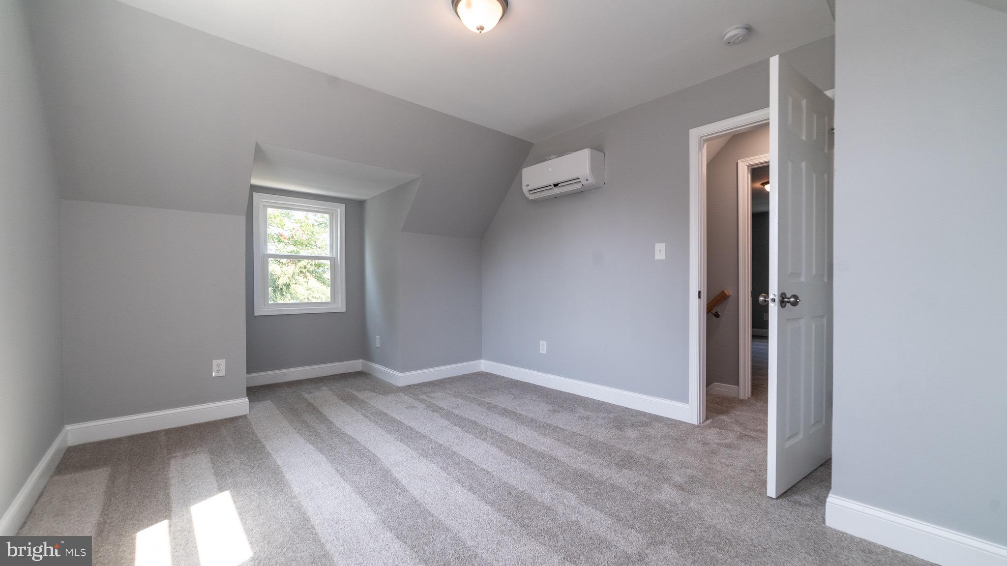 2403 North Rolling Road Baltimore, MD 21244 - Photo 25 of 31