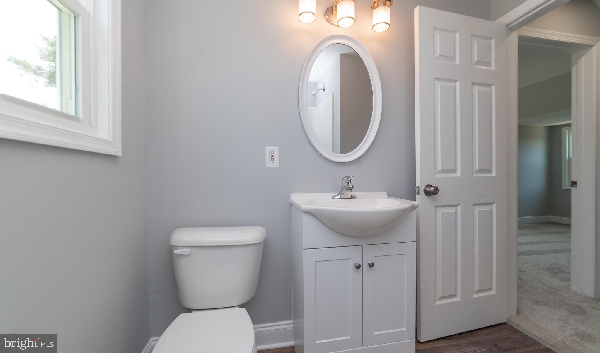 2403 North Rolling Road Baltimore, MD 21244 - Photo 27 of 31