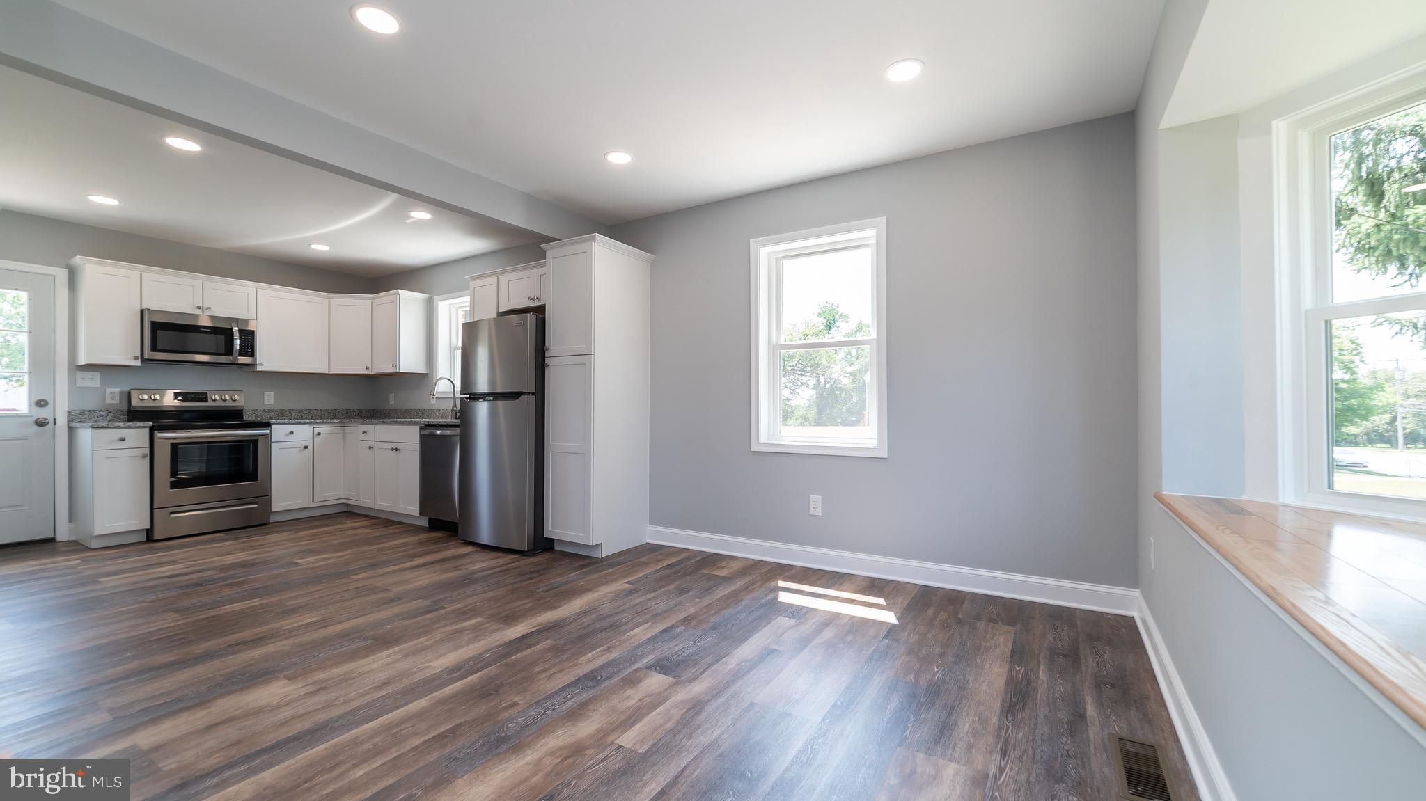 2403 North Rolling Road Baltimore, MD 21244 - Photo 30 of 31