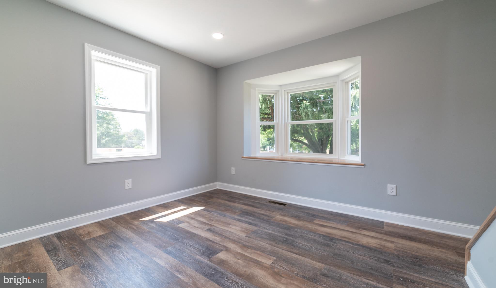 2403 North Rolling Road Baltimore, MD 21244 - Photo 10 of 31