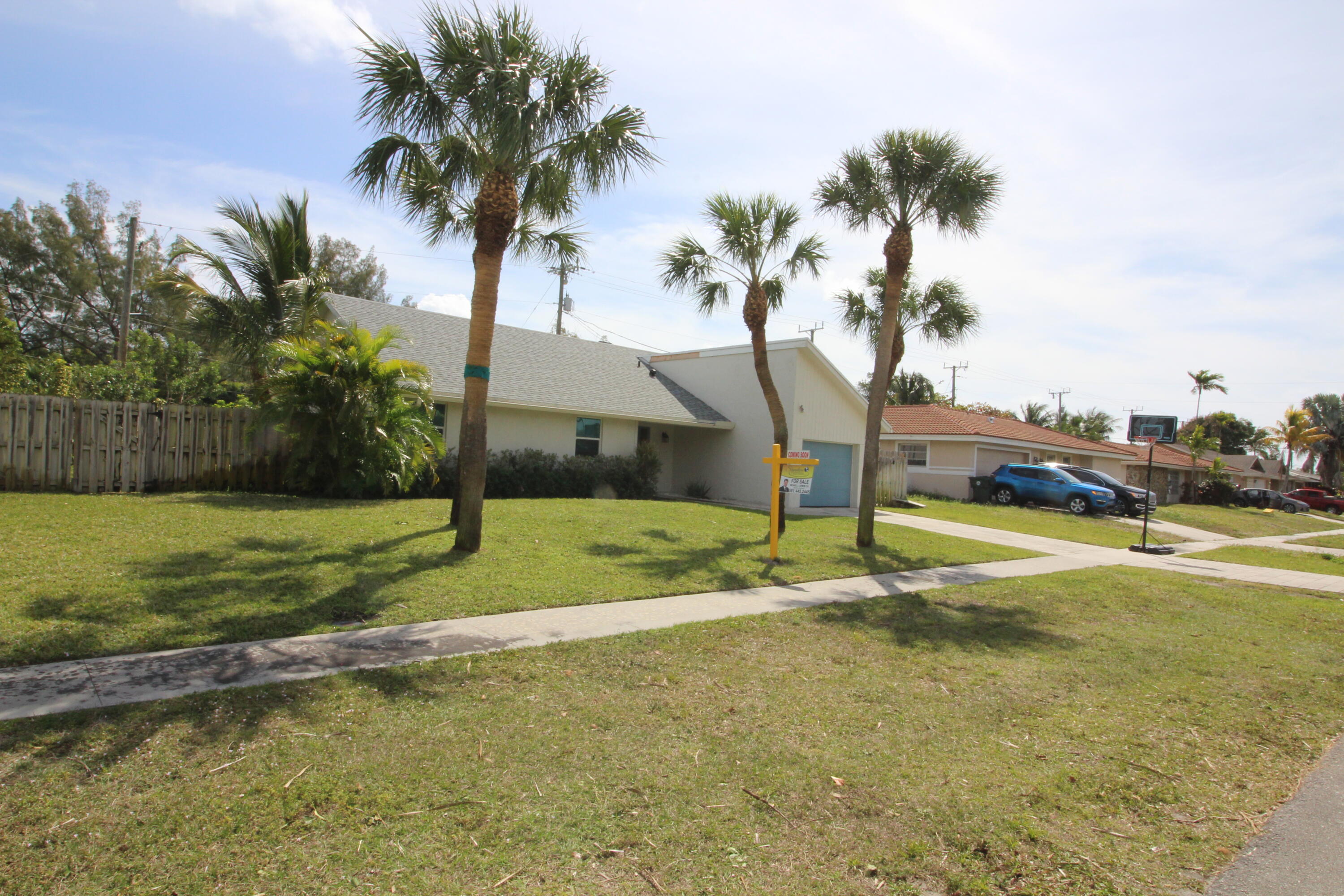8100 Mohigan Circle Boca Raton, FL 33487 - Photo 2 of 47 IMG_3780