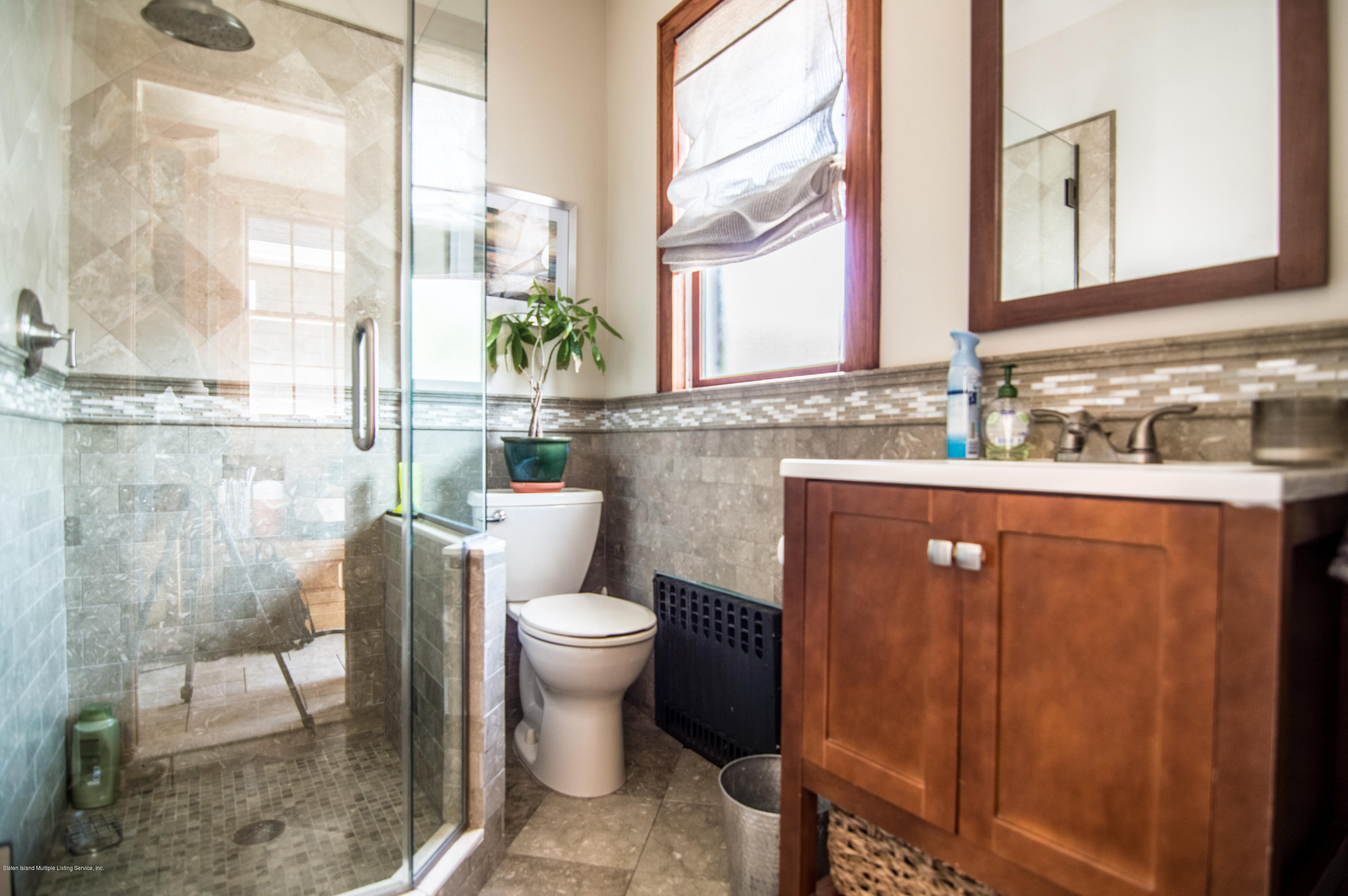 112 Riegelmann Street Staten Island, NY 10302 - Photo 9 of 21 112 Riegelmann Street-8