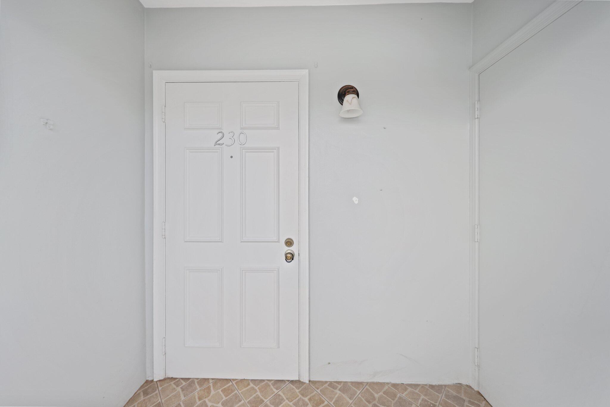 700 Harbour Drive, Unit 230 Boca Raton, FL 33431 - Photo 11 of 55 700 NE HARBOUR TER APT 230