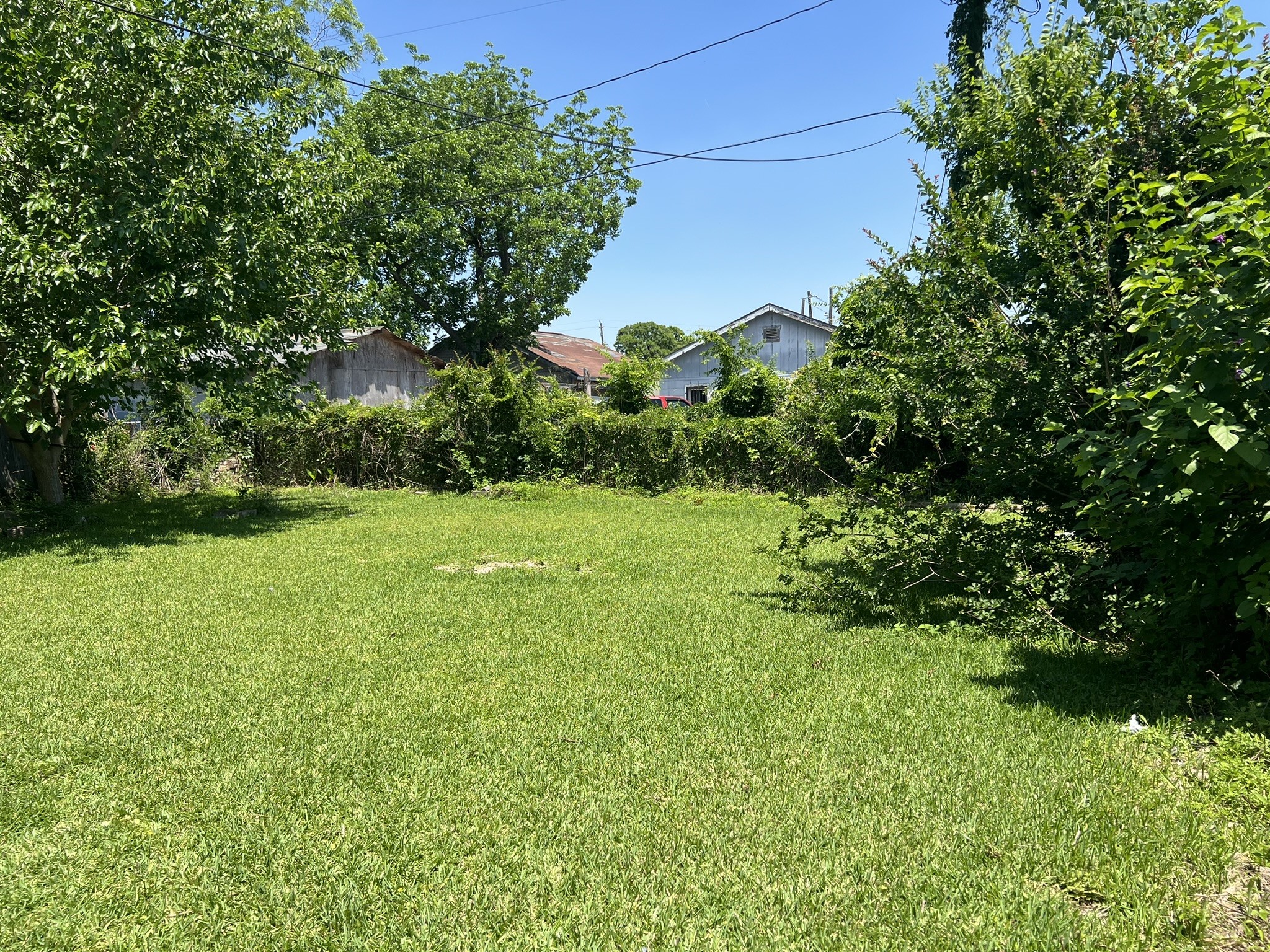 2605 Delafield Street Houston, TX 77023 - Photo 32 of 32 Another view of backyard