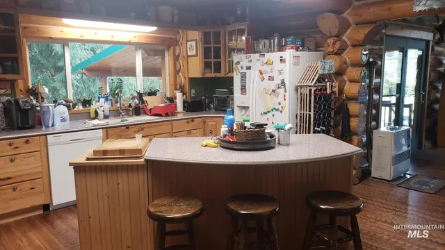 $995,000 | 112 Three Forks Road, Kamiah, ID 83536