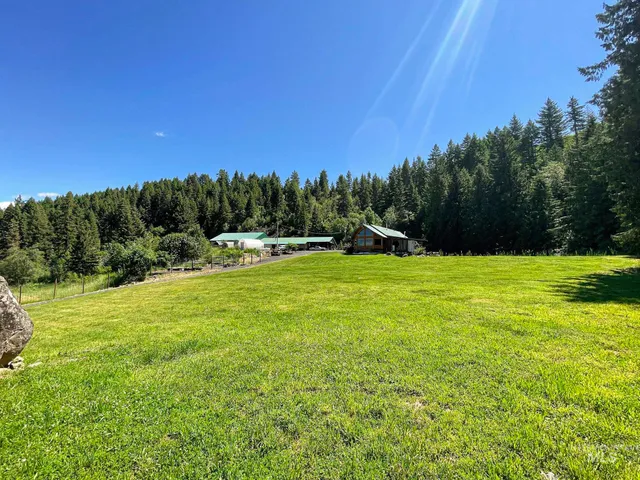 $995,000 | 112 Three Forks Road, Kamiah, ID 83536