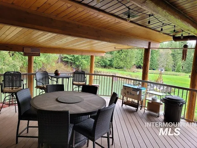 $995,000 | 112 Three Forks Road, Kamiah, ID 83536