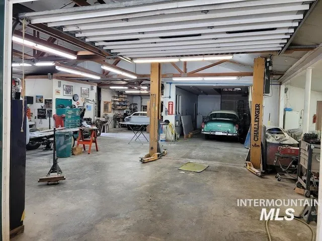 $995,000 | 112 Three Forks Road, Kamiah, ID 83536