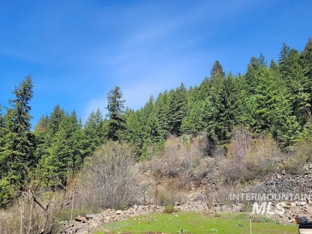 $995,000 | 112 Three Forks Road, Kamiah, ID 83536