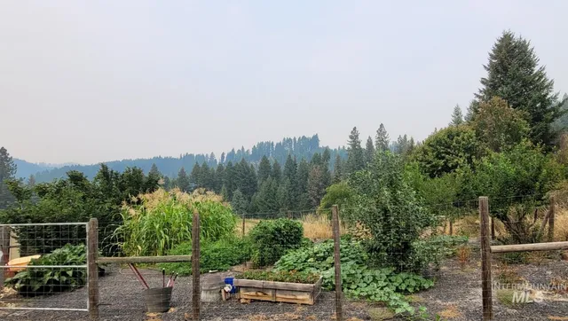 $995,000 | 112 Three Forks Road, Kamiah, ID 83536