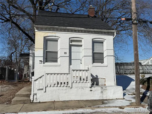 $35,000 | 13 South 16th Street, Belleville, IL 62220