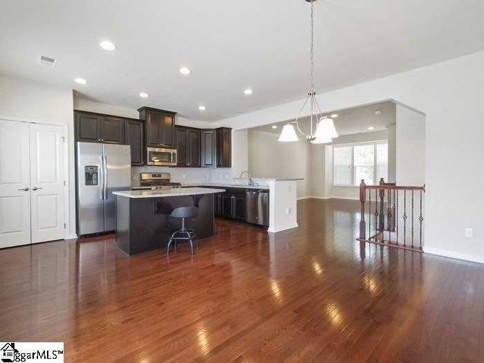 242 Rocky Slope Road Greenville, SC 29607 - Photo 3 of 24 Gallery Image 3