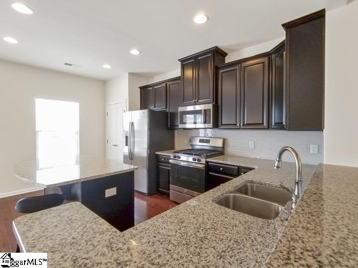 242 Rocky Slope Road Greenville, SC 29607 - Photo 8 of 24 Gallery Image 8