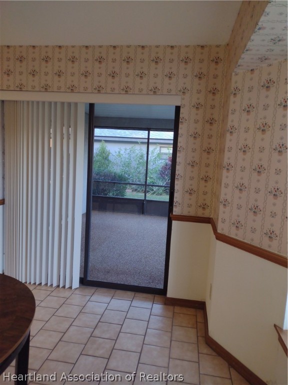 2516 Par Road Sebring, FL 33872 - Photo 9 of 23 Gallery Image 9