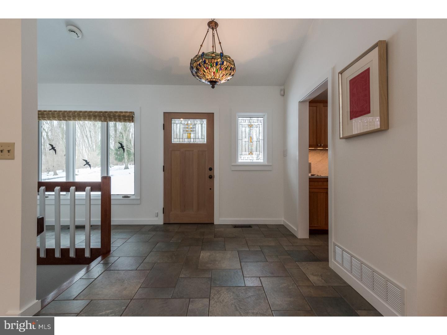 248 Harvey Road Chadds Ford, PA 19317 - Photo 5 of 22 Foyer