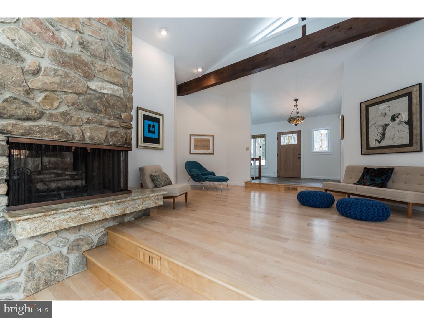 248 Harvey Road Chadds Ford, PA 19317 - Photo 7 of 22 Living Room