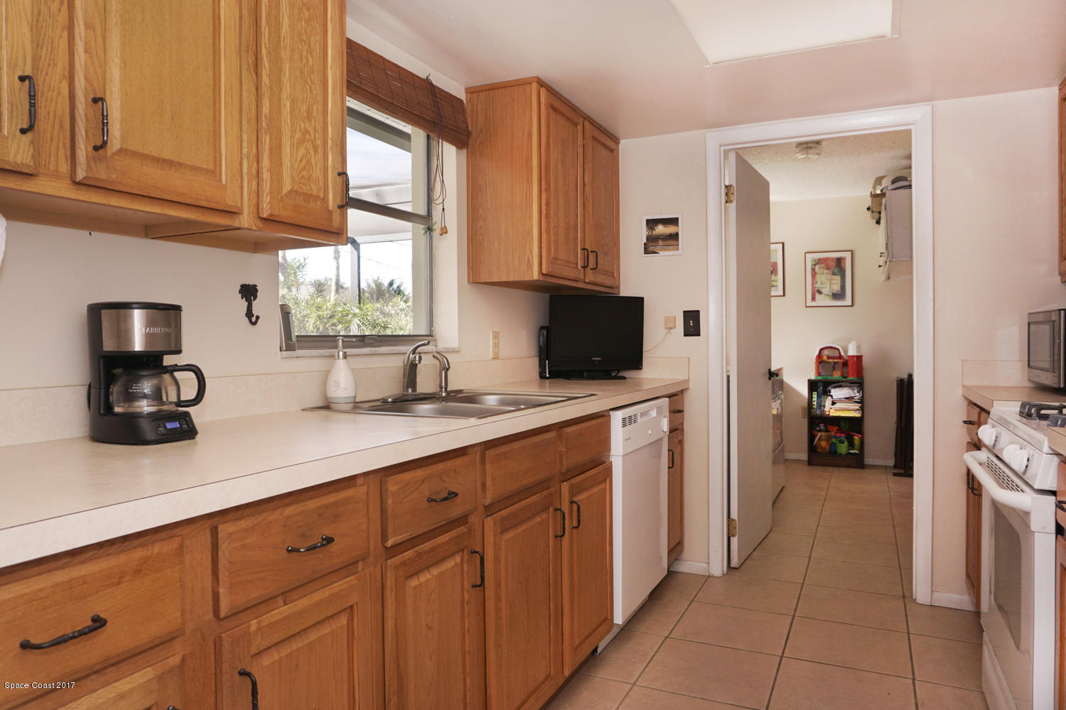 897 Levitt Parkway Rockledge, FL 32955 - Photo 10 of 34 Kitchen