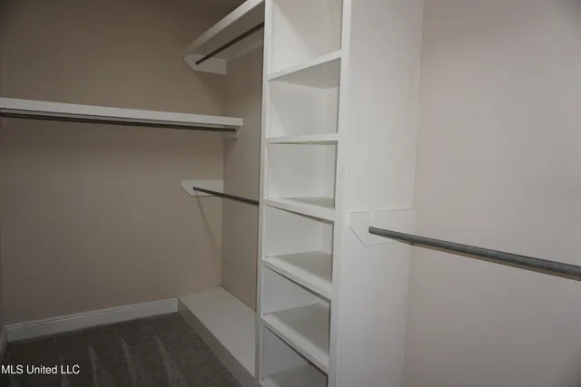 $2,300 | 426 Pecan Circle, Brandon, MS 39042