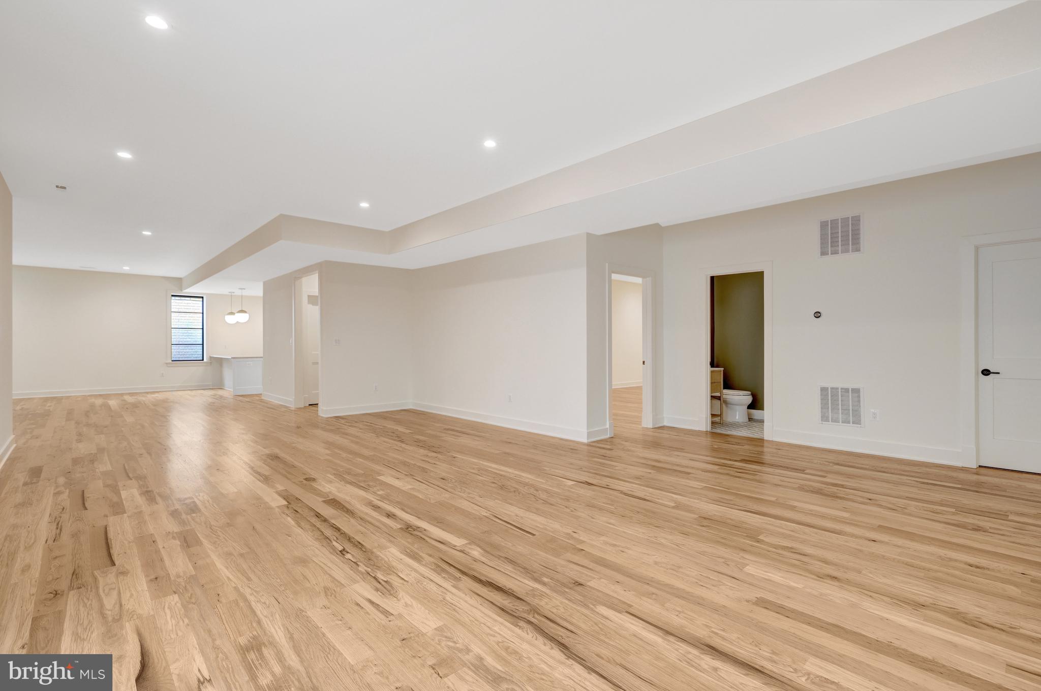 1740 Atoga Avenue McLean, VA 22101 - Photo 48 of 55