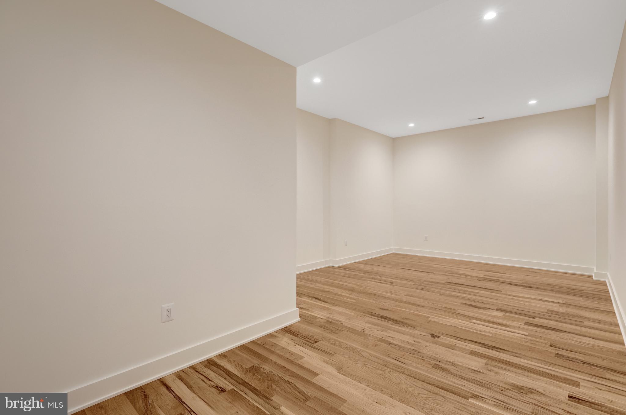 1740 Atoga Avenue McLean, VA 22101 - Photo 50 of 55
