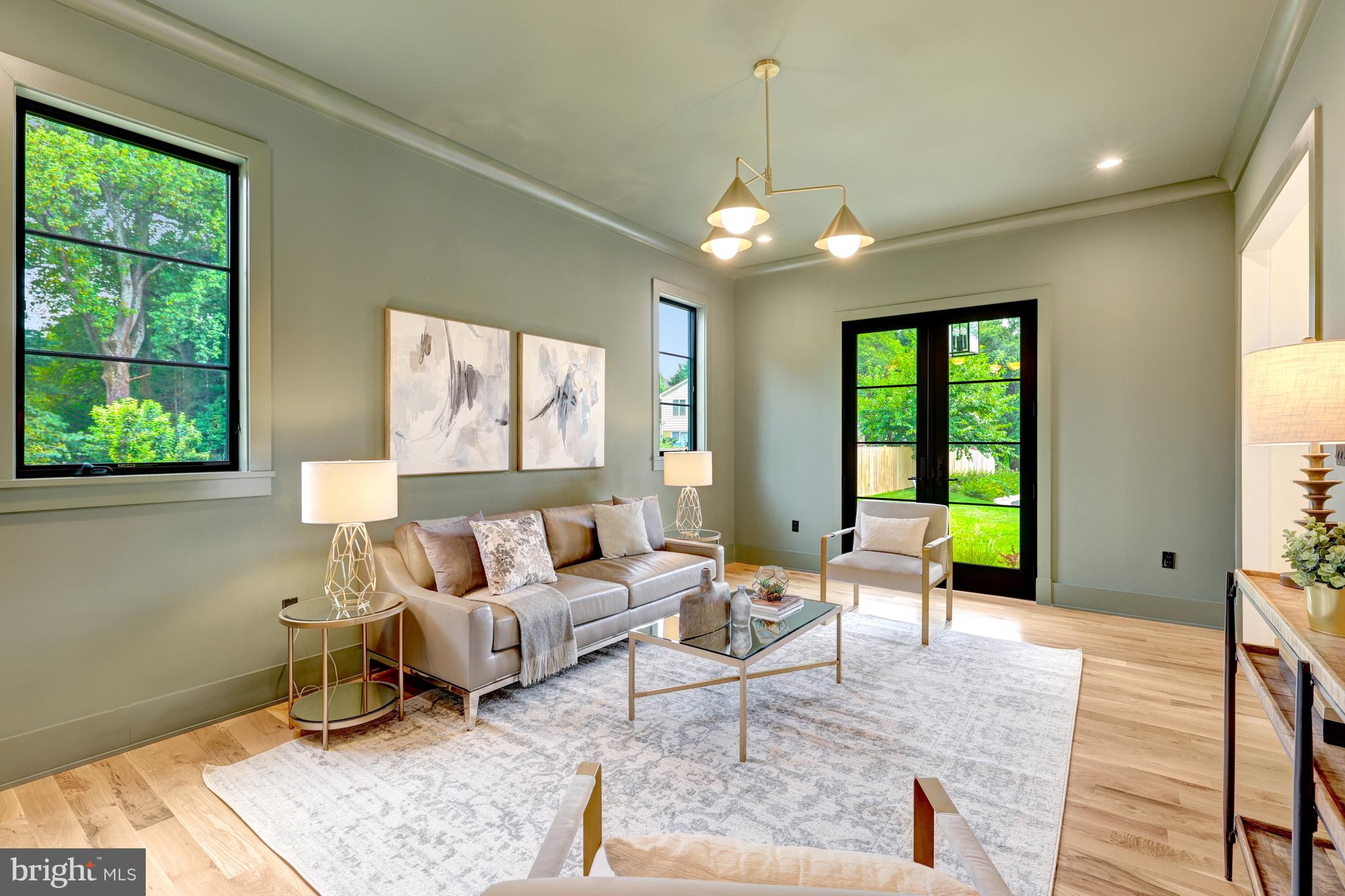 1740 Atoga Avenue McLean, VA 22101 - Photo 8 of 55