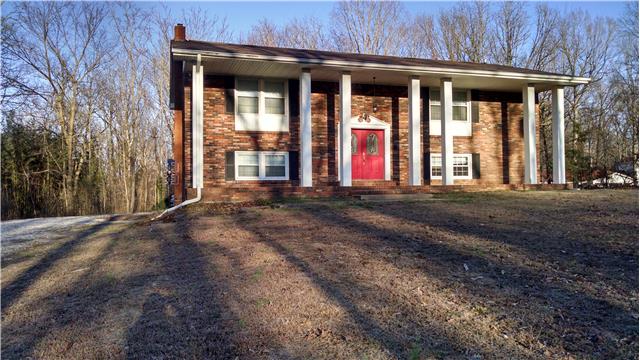 1120 Blake Road Lyles, TN 37098 - Photo 1 of 20 1120 Blake Rd Lyles TN ~ 4 bedroom, 3 baths w/ 2 Living rooms