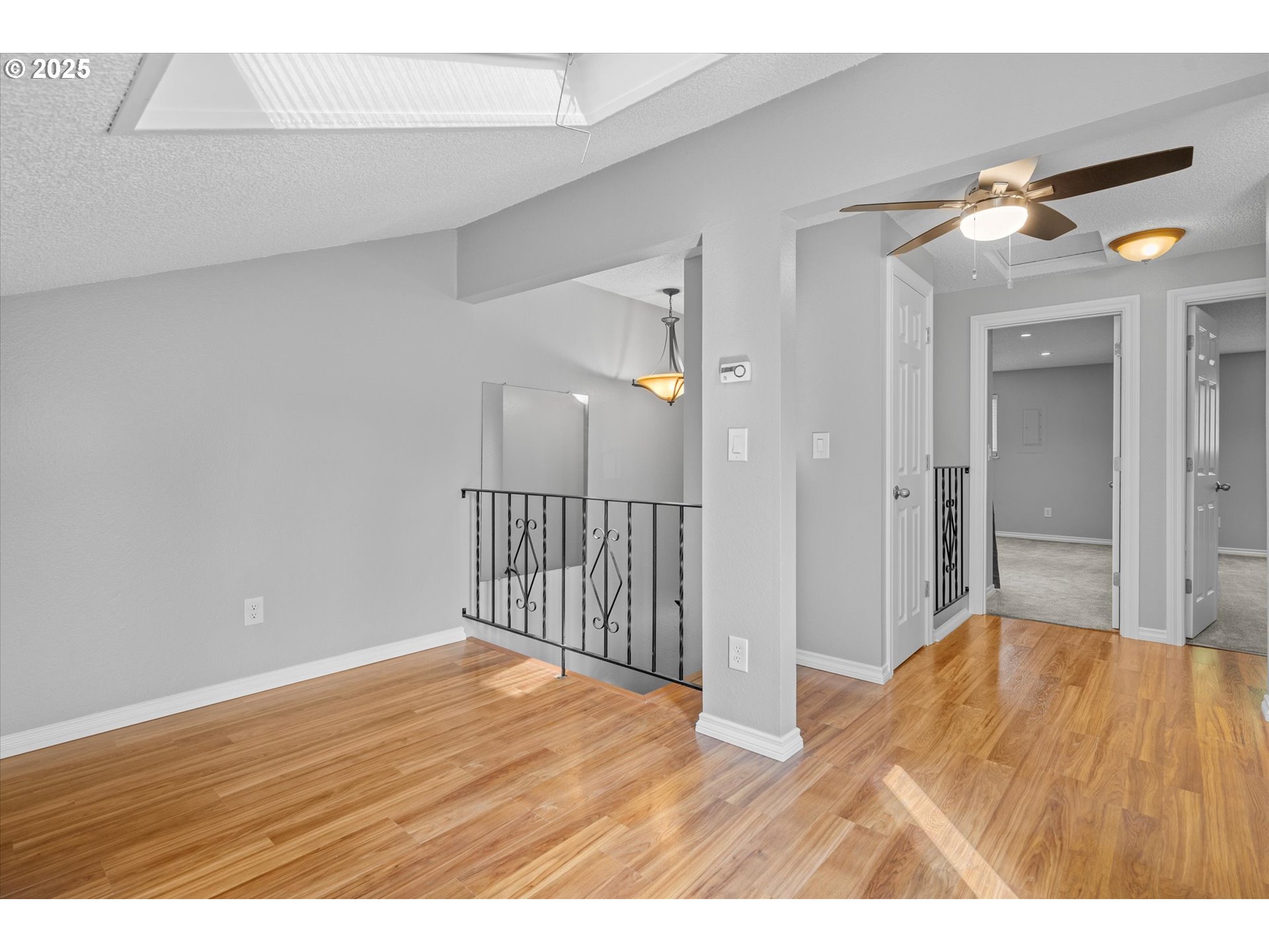 827 Northeast 90th Avenue Portland, OR 97220 - Photo 21 of 38 a view of an empty room
