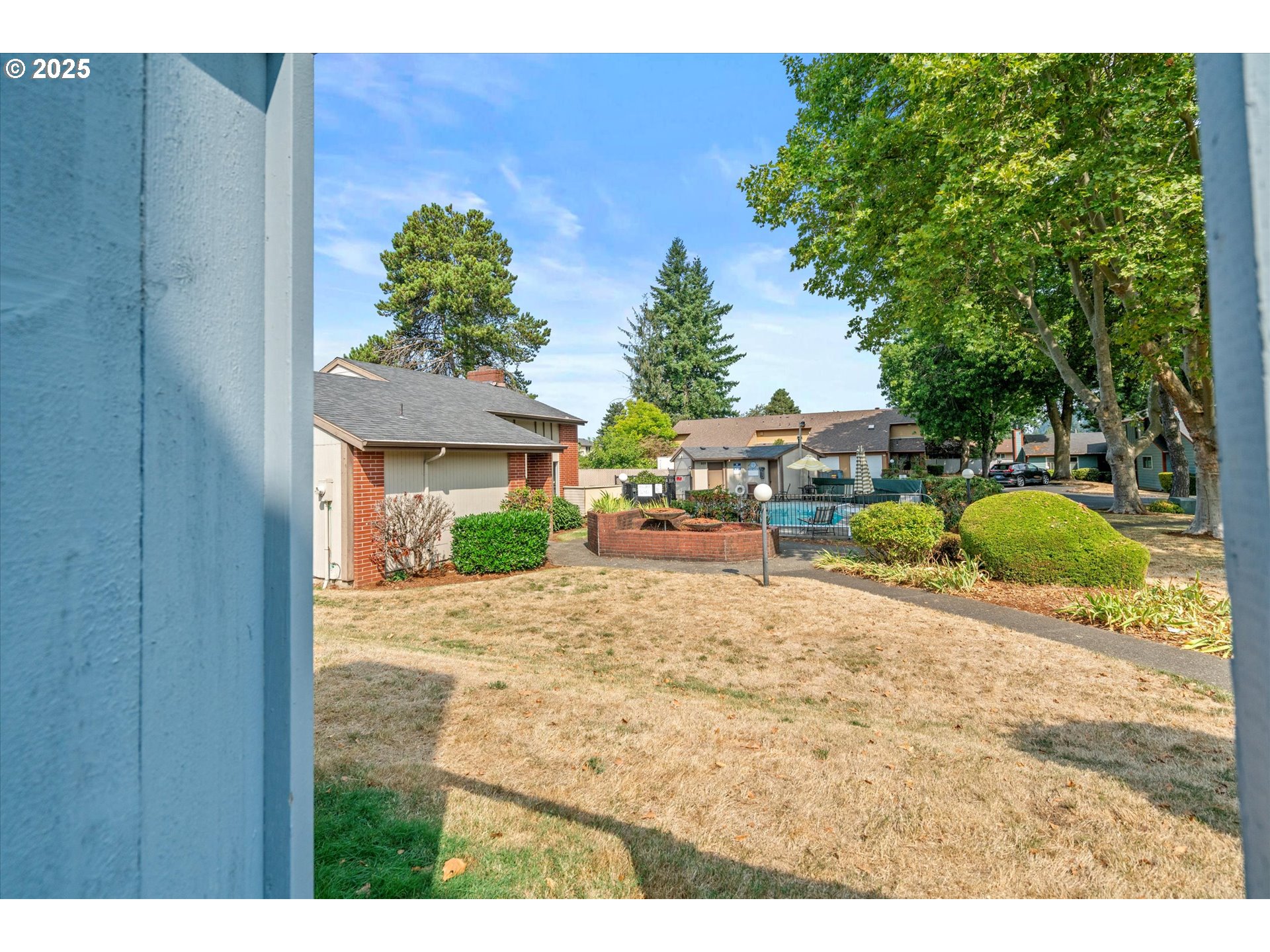 827 Northeast 90th Avenue Portland, OR 97220 - Photo 32 of 38 a view of a backyard of a house