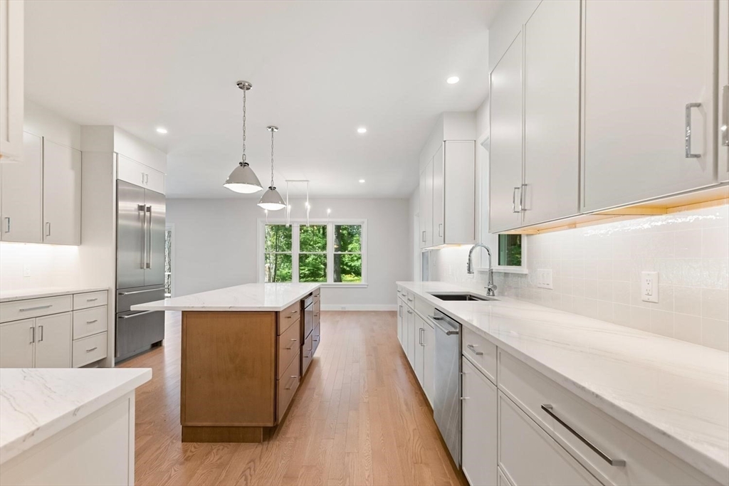 89 Spring Street Lexington, MA 02421 - Photo 10 of 42
