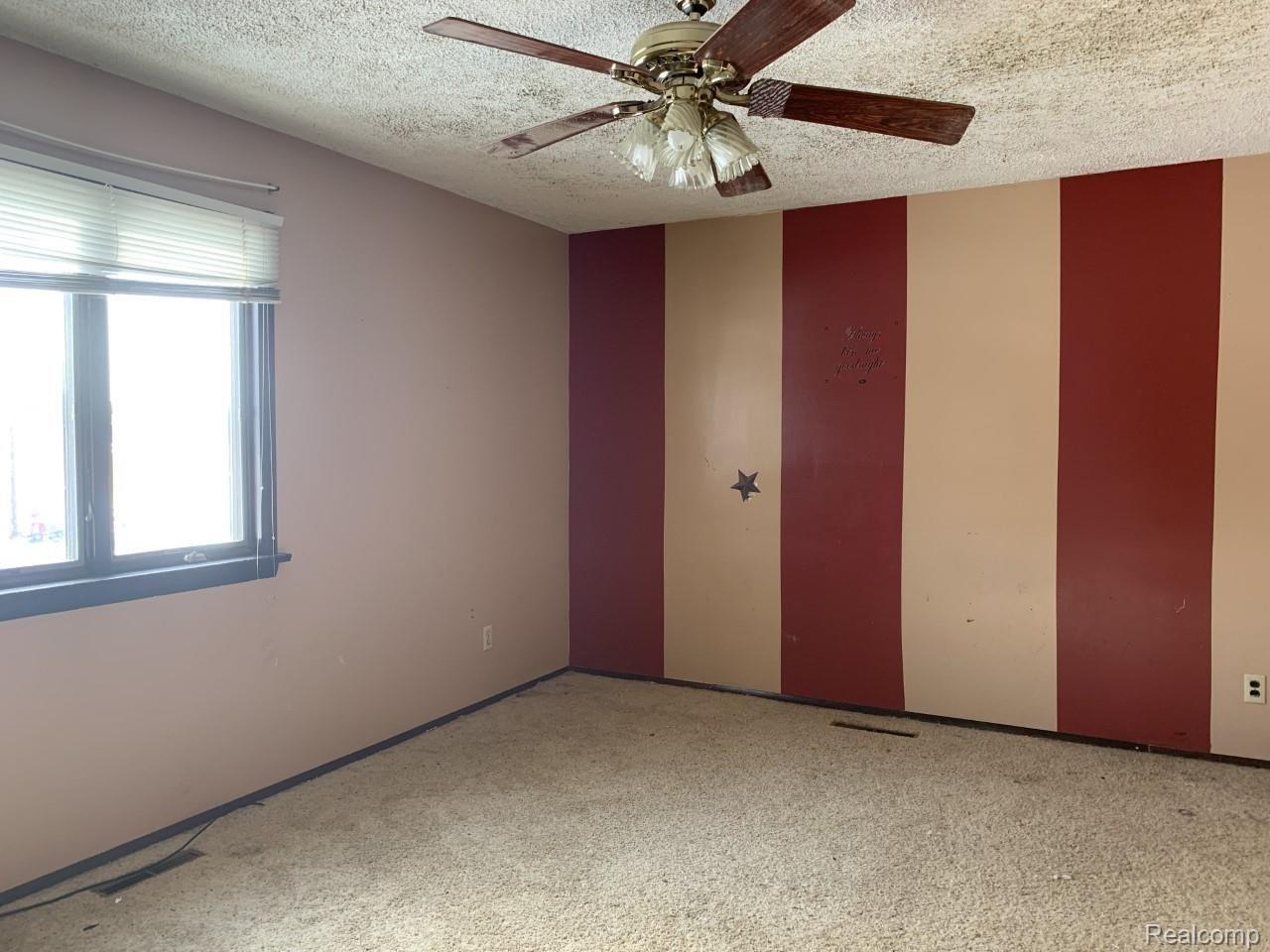 3825 Millington Road Millington, MI 48746 - Photo 6 of 13 thumbnail_IMG_1115.jpg
