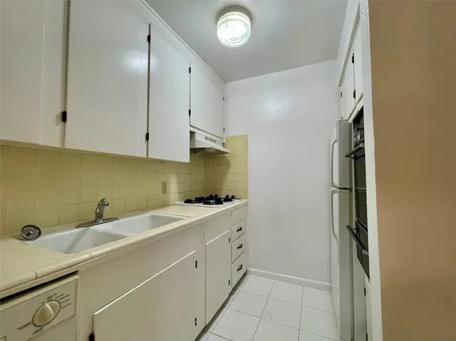 $1,200 | 3420 Mt Vernon Street, Unit 9, Houston, TX 77006