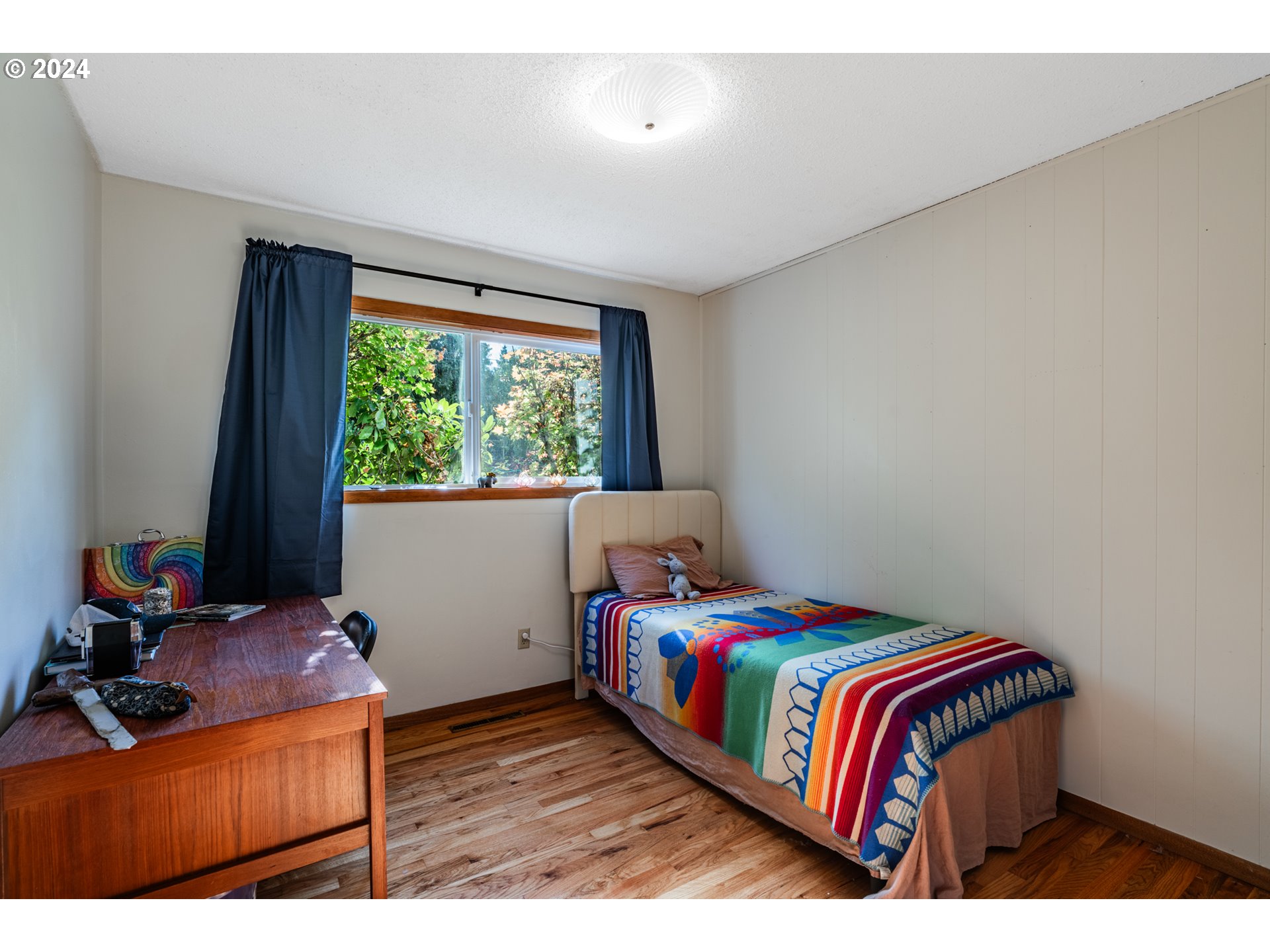 5829 Southwest Texas Street Portland, OR 97219 - Photo 15 of 40 Gallery Image 15