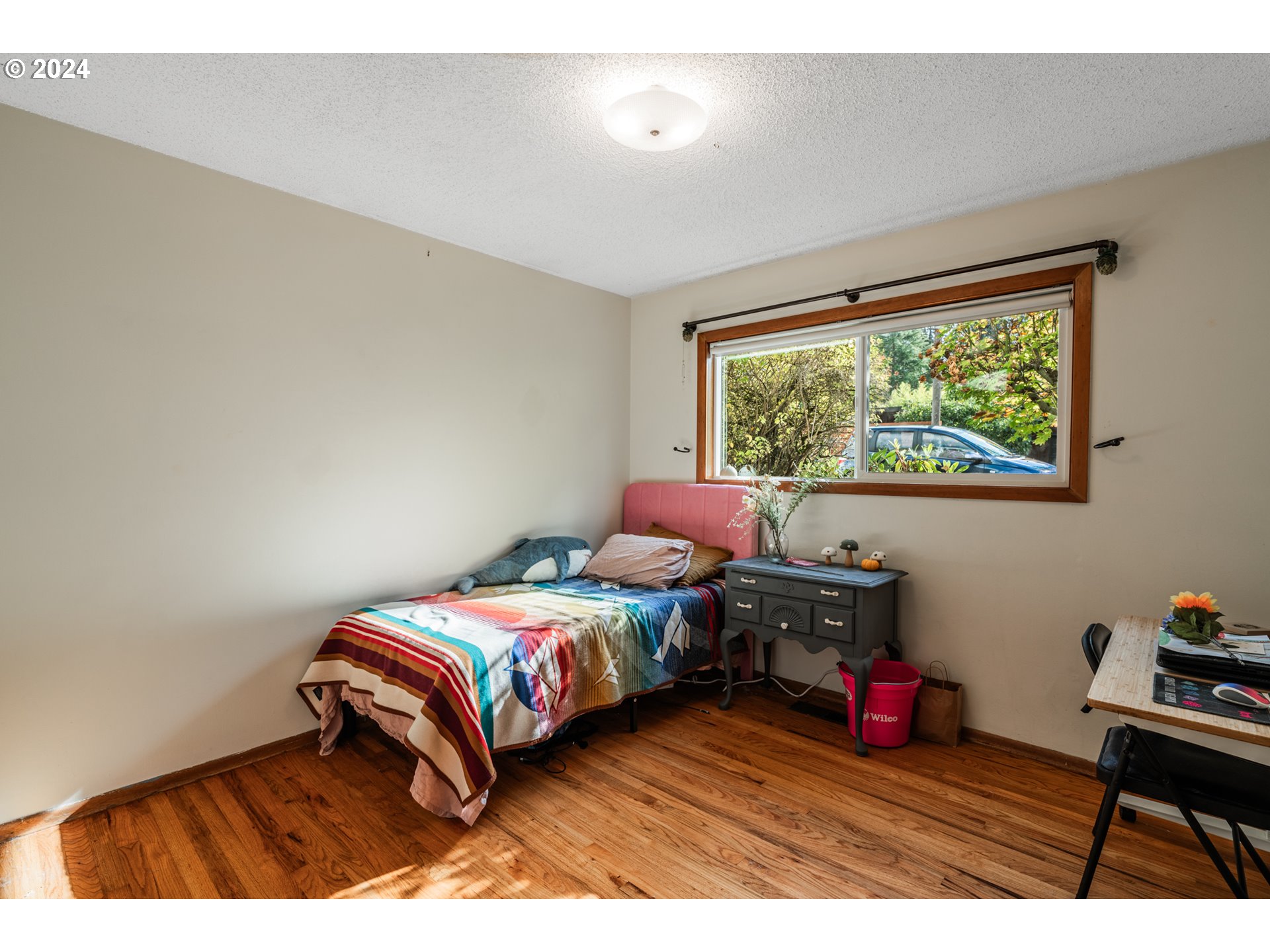 5829 Southwest Texas Street Portland, OR 97219 - Photo 18 of 40 Gallery Image 18