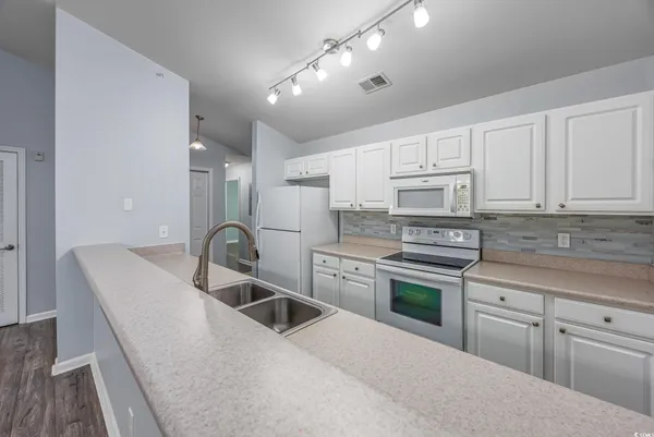 $204,900 | 4850 Meadowsweet Drive, Unit 1711, Myrtle Beach, SC 29579