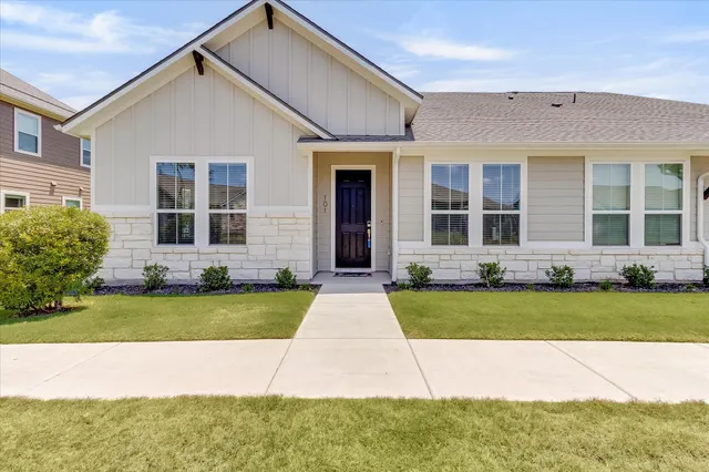 $379,000 | 128 Stewart Drive, Unit 101, San Marcos, TX 78666