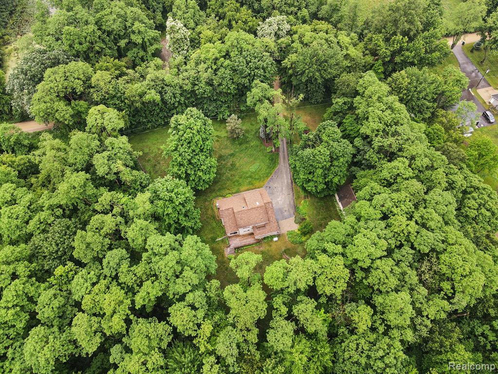6375 Perryville Road Holly, MI 48442 - Photo 26 of 34