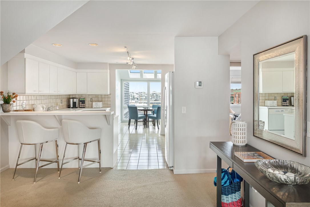 31 Coddington Street, Unit 24 Newport, RI 02840 - Photo 17 of 49