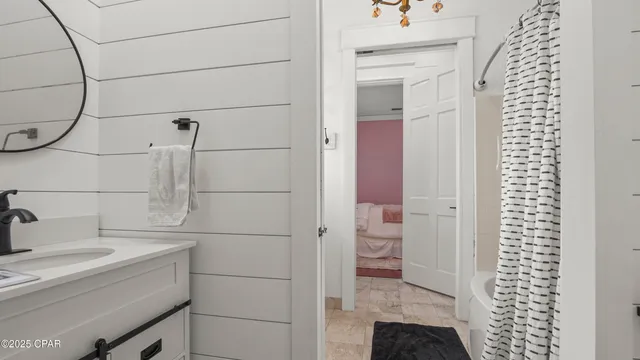 $960,000 | 24197 Northwest Pine Tree Trail, Fountain, FL 32438