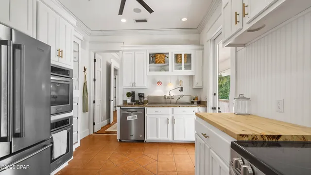 $960,000 | 24197 Northwest Pine Tree Trail, Fountain, FL 32438