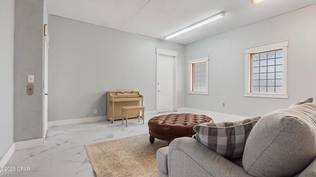 $960,000 | 24197 Northwest Pine Tree Trail, Fountain, FL 32438