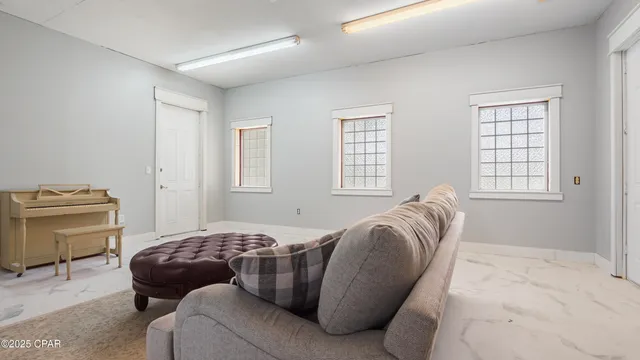 $960,000 | 24197 Northwest Pine Tree Trail, Fountain, FL 32438